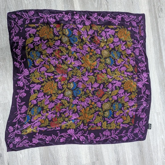Carol Little 100% Silk Scarf Square 31x30 Purple Floral - Picture 4 of 12